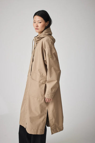 Nebel Elmwood Raincoat