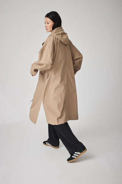 Nebel Elmwood Raincoat