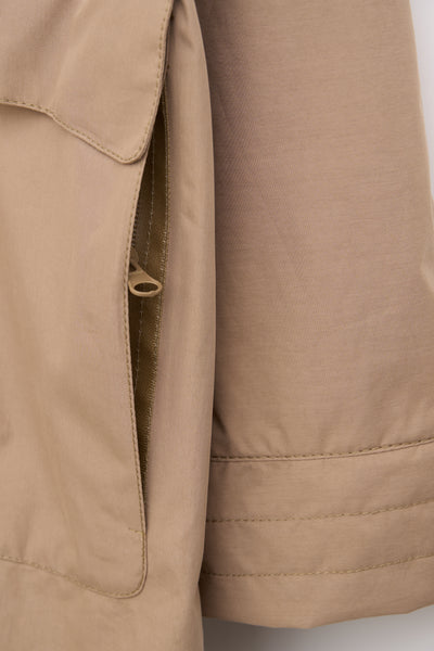 Nebel Elmwood Raincoat