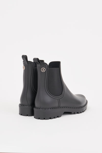 Druppel black waterproof boot from TANTA