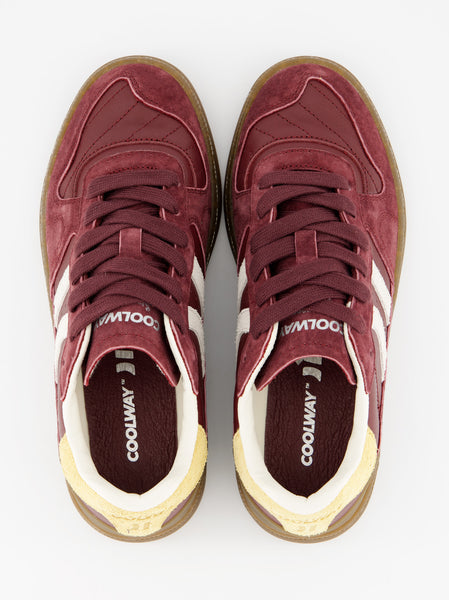 Goal Deep Rouge Trainers