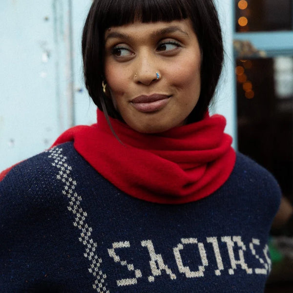 Rouge Triangle Scarf
