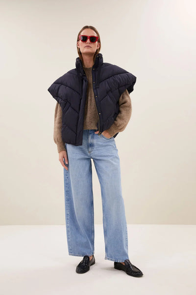 Franky Sleeveless Jacket