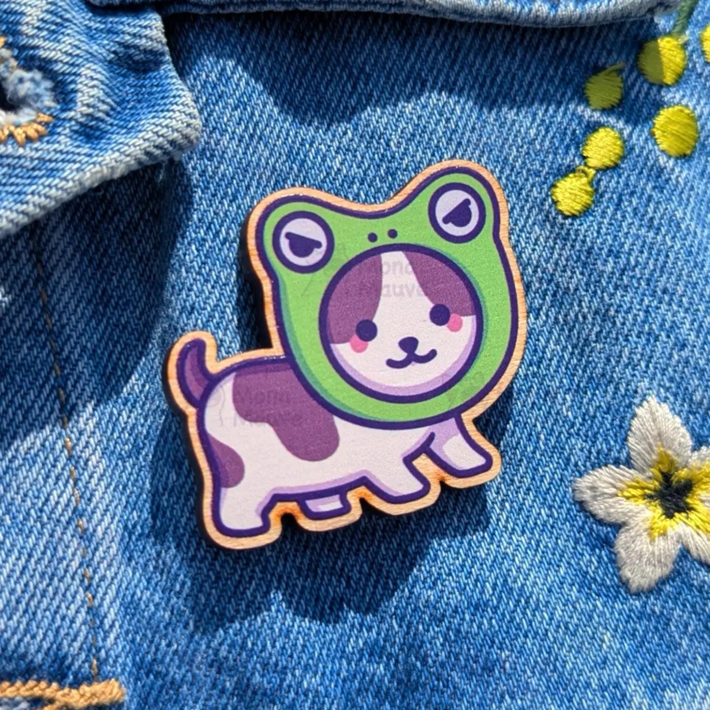 Froggy Cat Wooden Pin