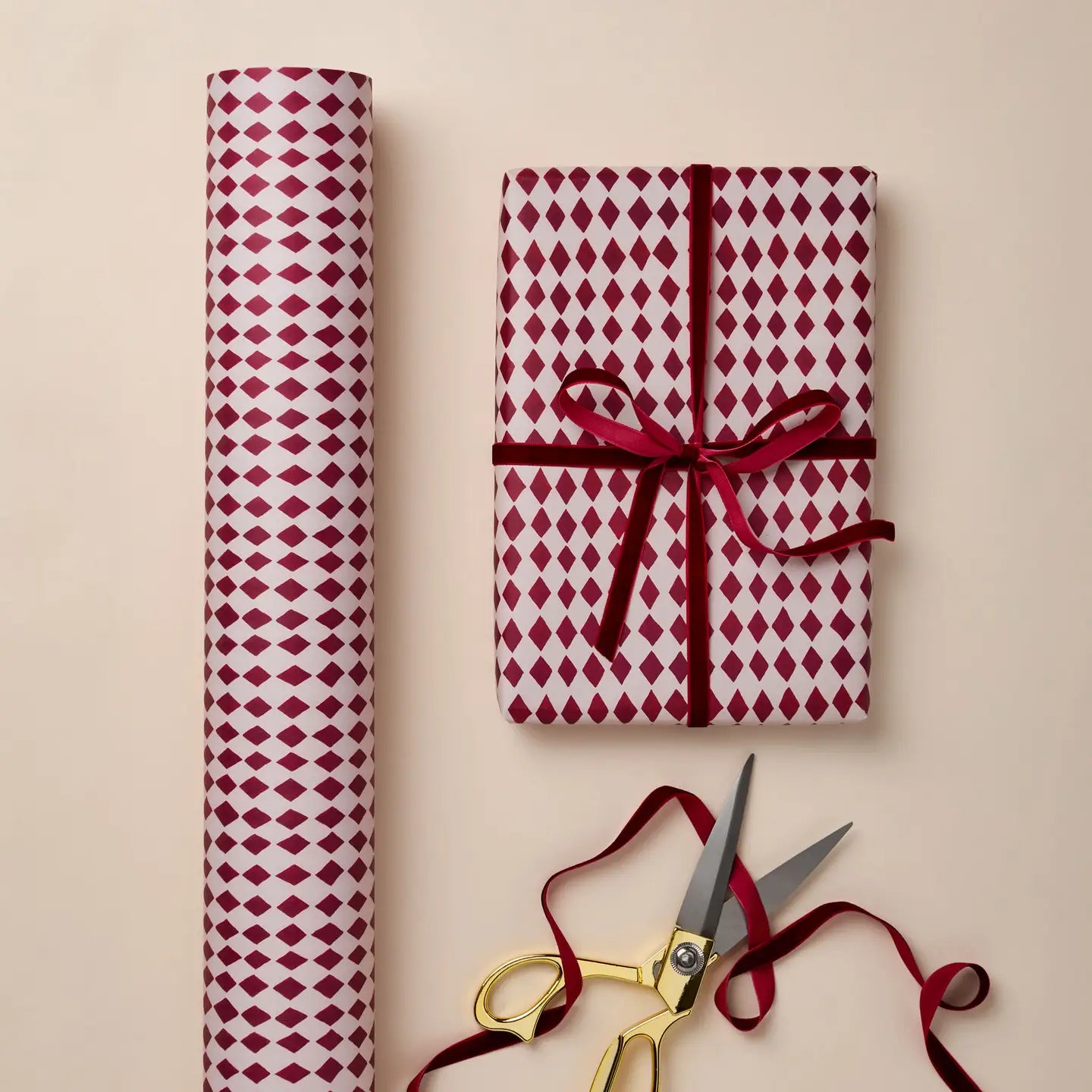 Diamond Red Harlequin Christmas Gift Wrap