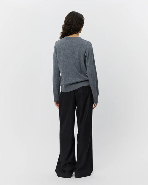Minnik Sweater