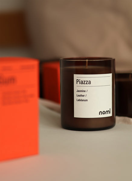 Piazza 220g Candle