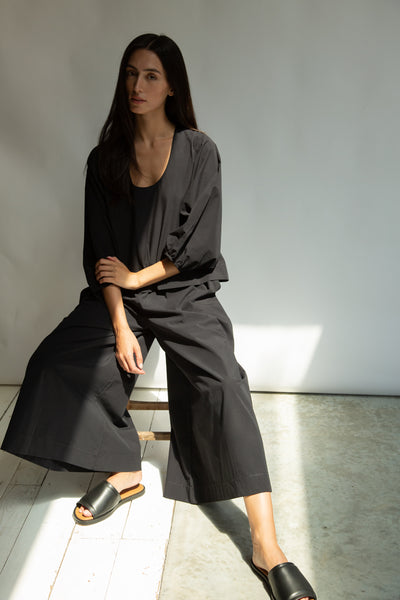 Mazu wide culotte Trousers in black from Beaumont Organic
