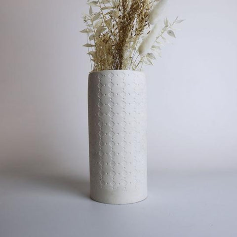Tactile Diana Vase