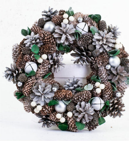 Bell Bauble & Cone Wreath